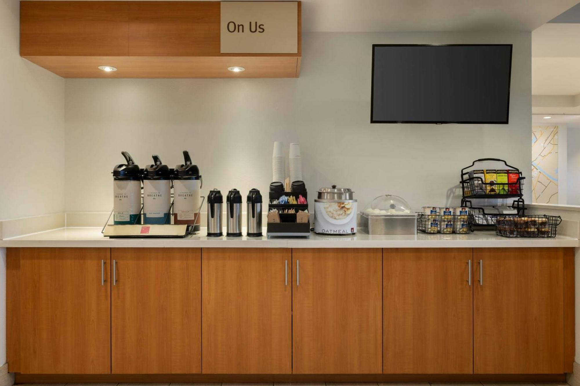 Hotel Towneplace By Marriott